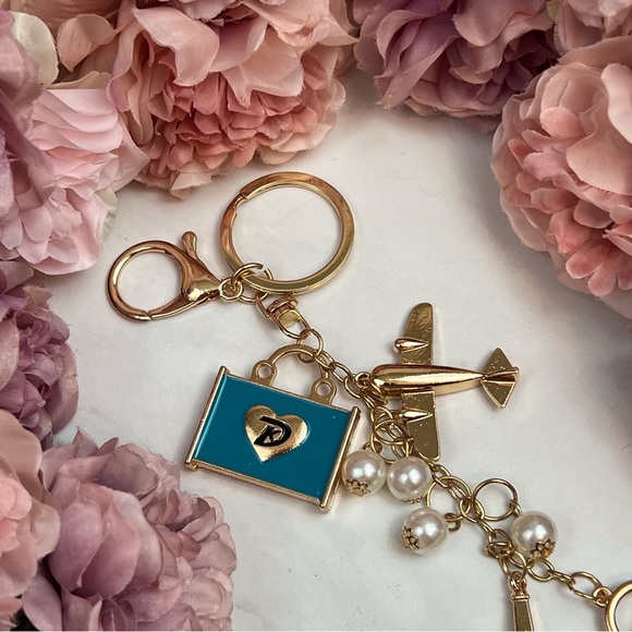 Stunning Airplane Eiffel Tower Travel Bag Keychain Charm - Picture 10 of 16